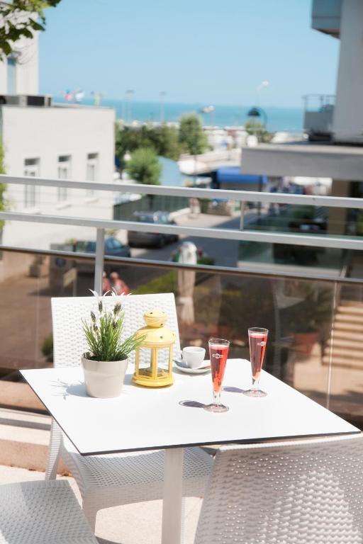 Hotel Fantasy Rimini Dış mekan fotoğraf