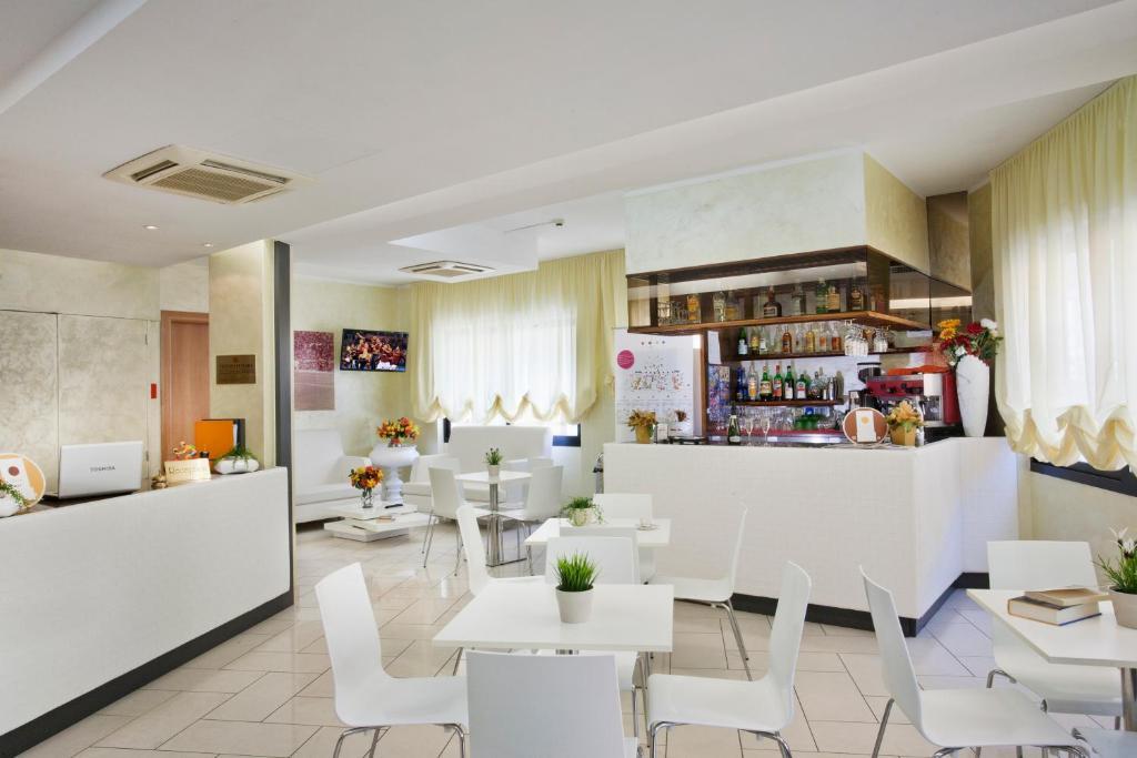 Hotel Fantasy Rimini Dış mekan fotoğraf
